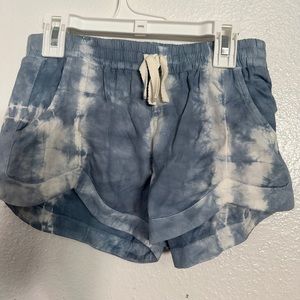 Billabong girls shorts